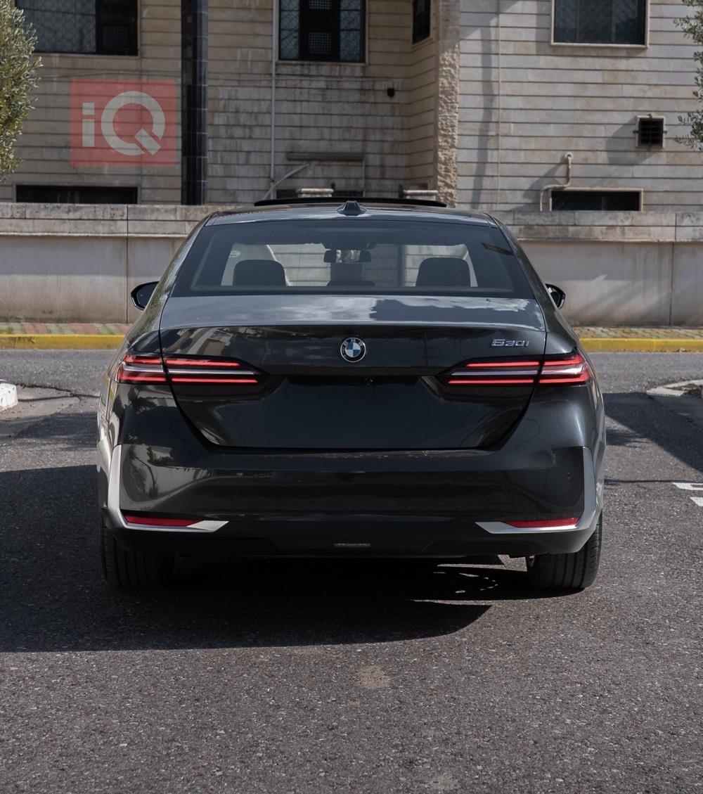 بي ام دبليو الفئة 5